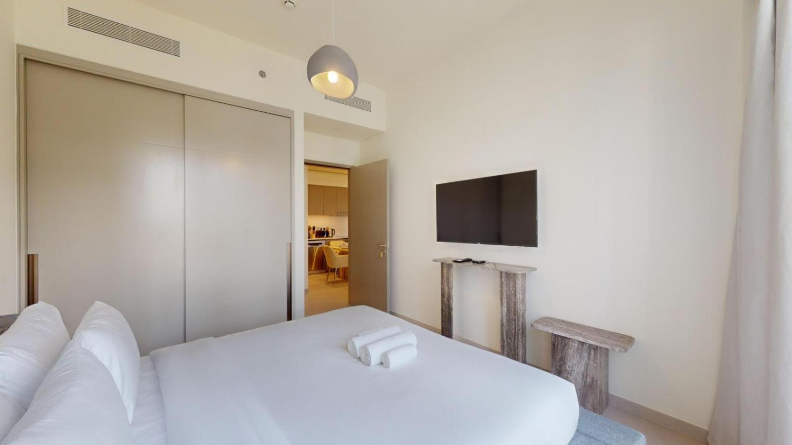 Grande - Contemporary One Bedroom Appartement Dubaï