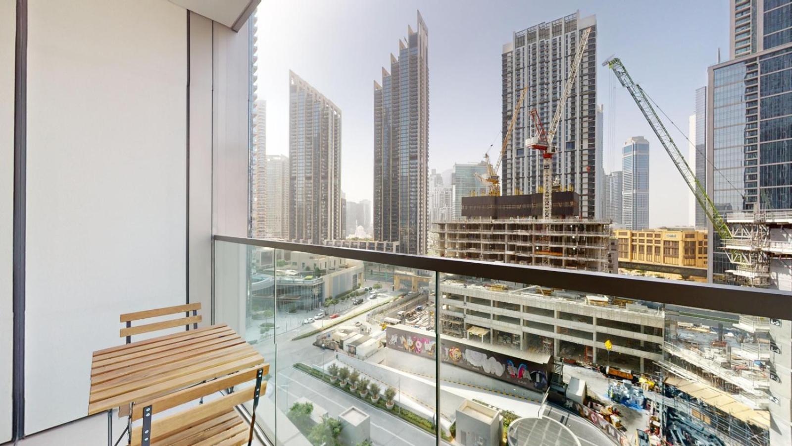 Grande - Contemporary One Bedroom Appartement *