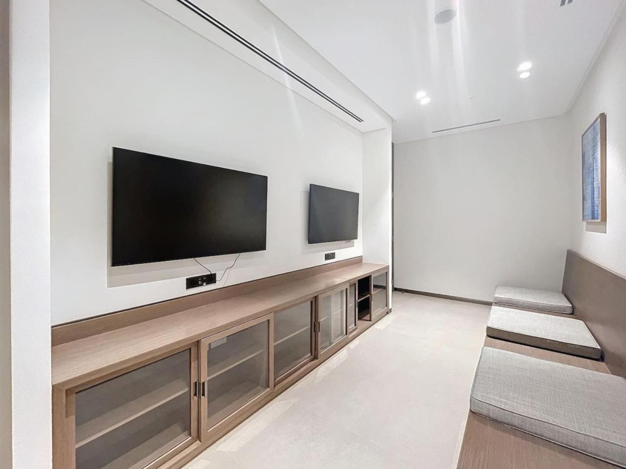 Appartement Grande - Contemporary One Bedroom Dubaï