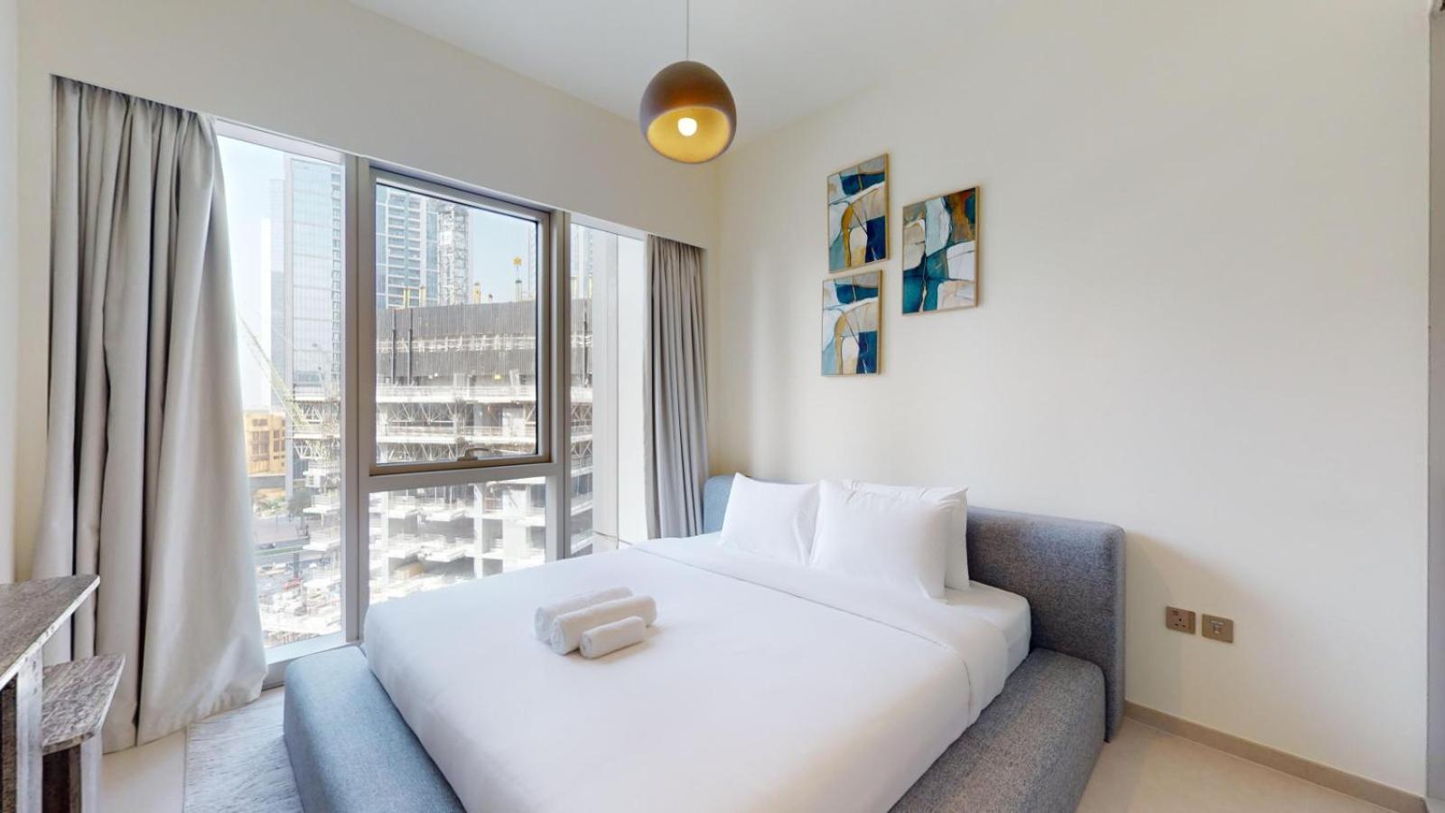Grande - Contemporary One Bedroom