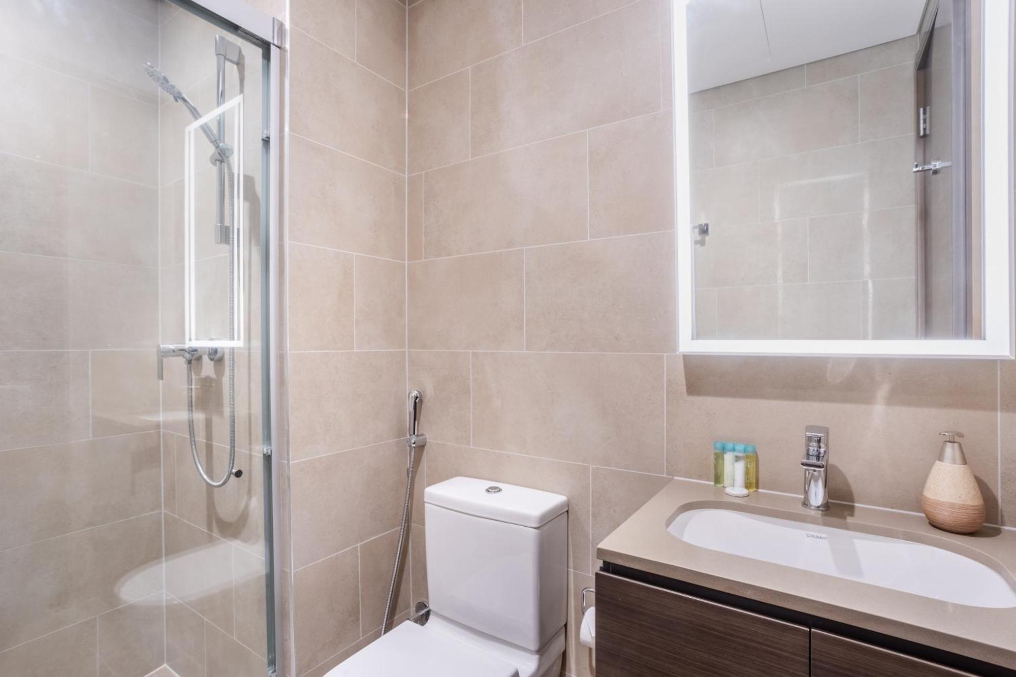 By Latinem Luxury 2br Cv A2809 Near Mall * Dubai
