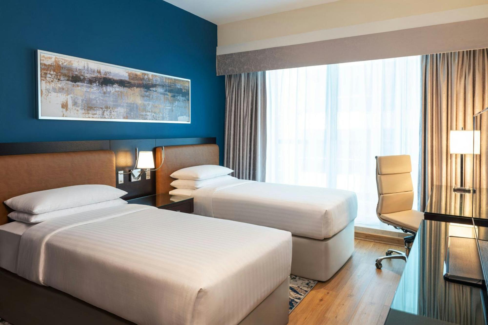 Four Points By Sheraton Sheikh Zayed Road 4* Dubai