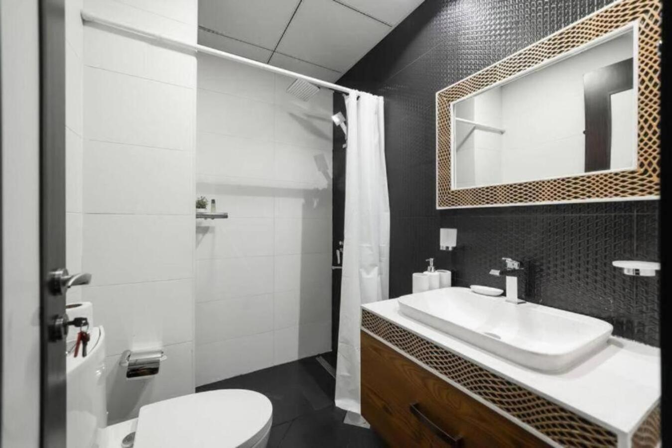 Apartamento Brown Stone - Bayz & Burj Khalifa View Dubai