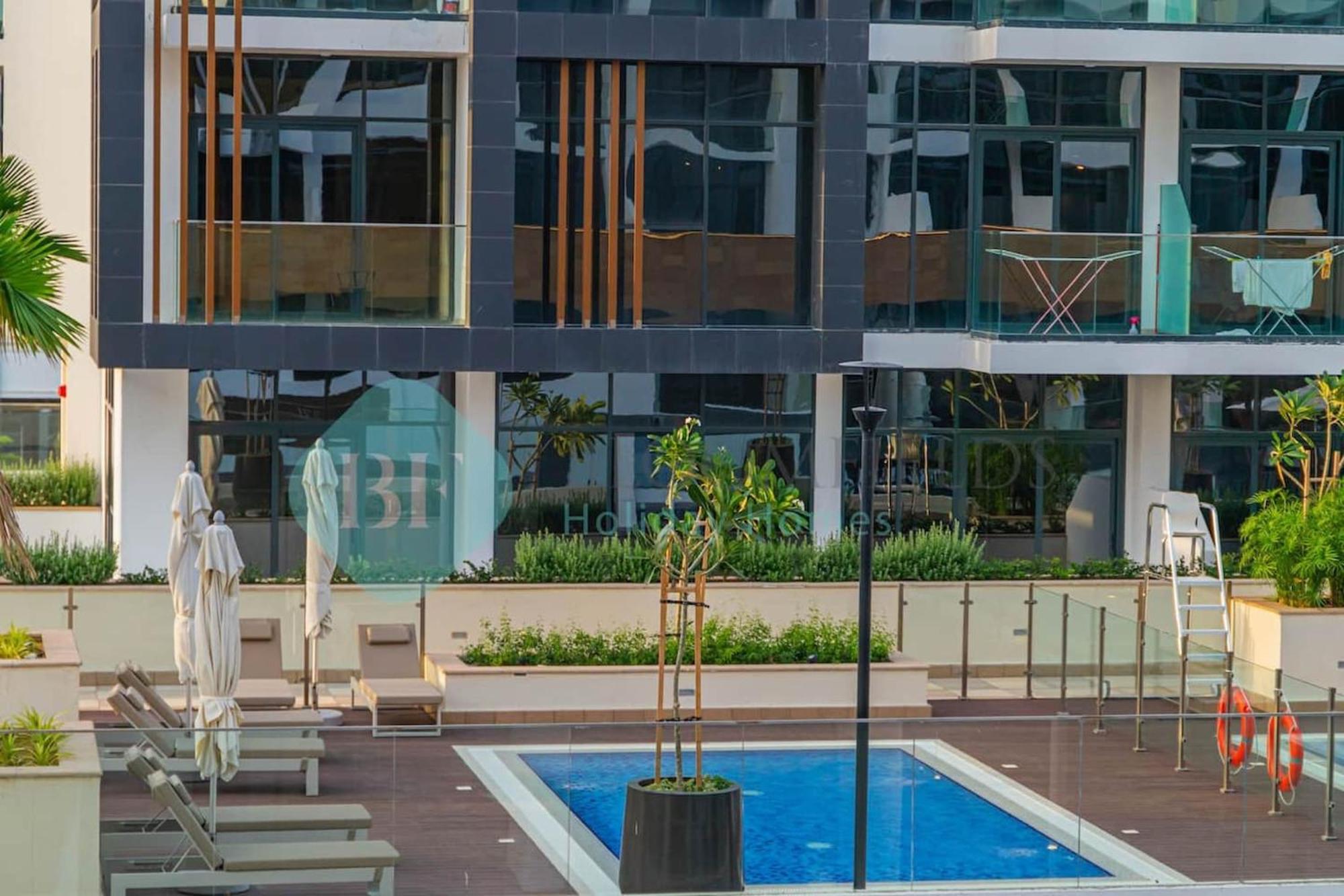 Bloomfields Cozy Stu Azizi Riviera Meydan Appartement *