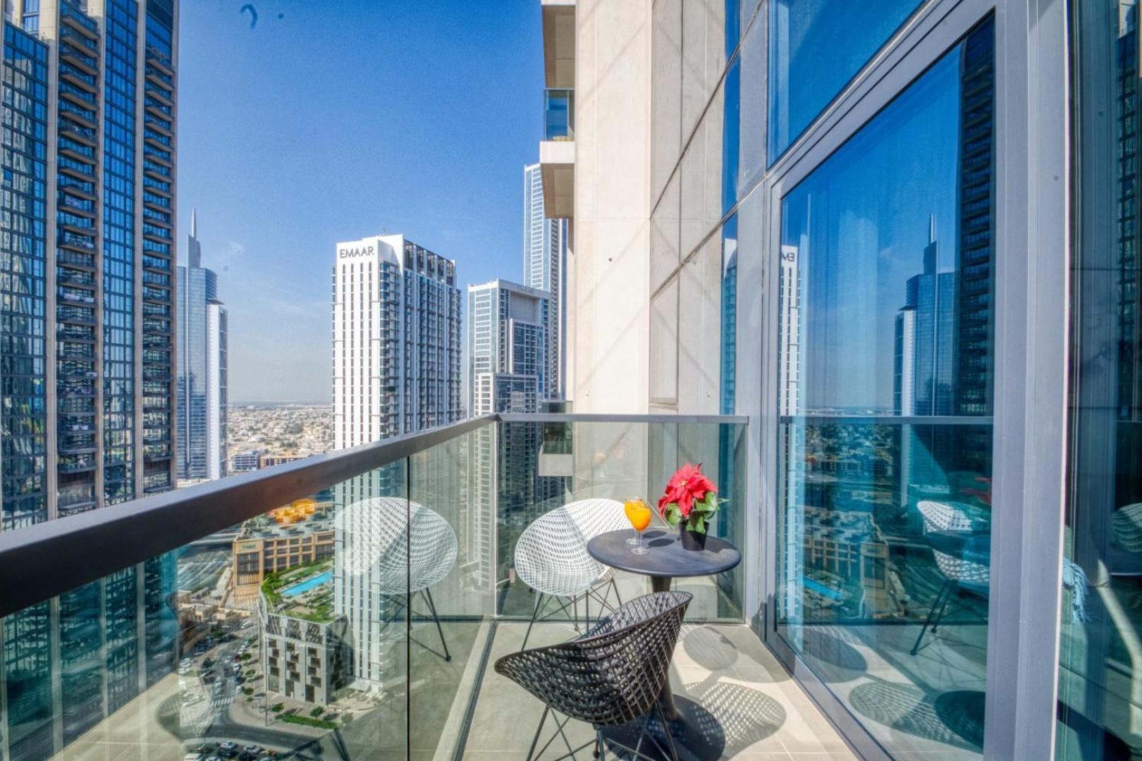 Apartamento Your 30th-floor Haven Awaits *