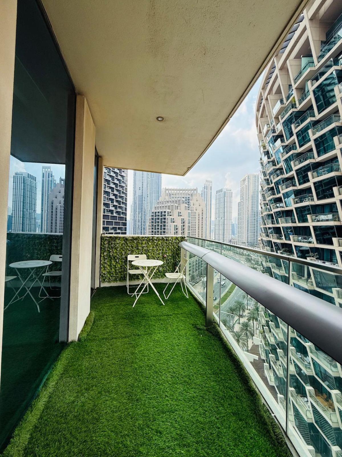 Nivis Find-burj Vista-direct Access To Mall Appartement *