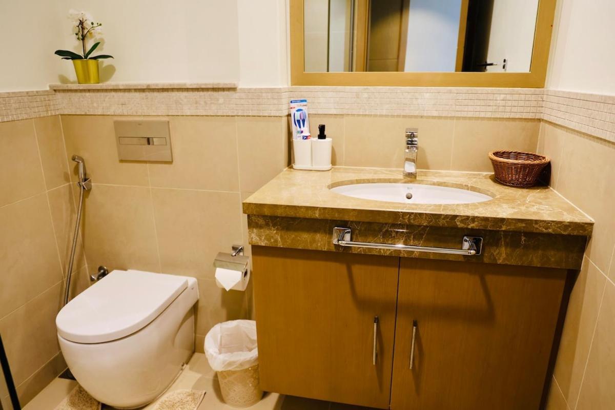 Appartement Nivis Find-burj Vista-direct Access To Mall Dubaï