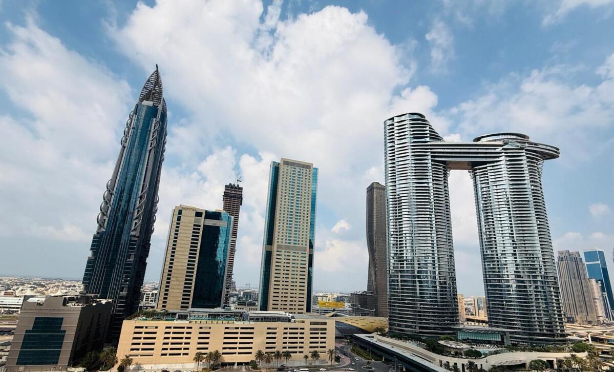 Appartement Nivis Find-burj Vista-direct Access To Mall