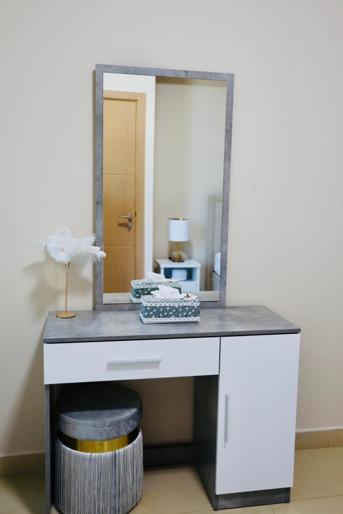 Nivis Find-burj Vista-direct Access To Mall Appartement Dubaï