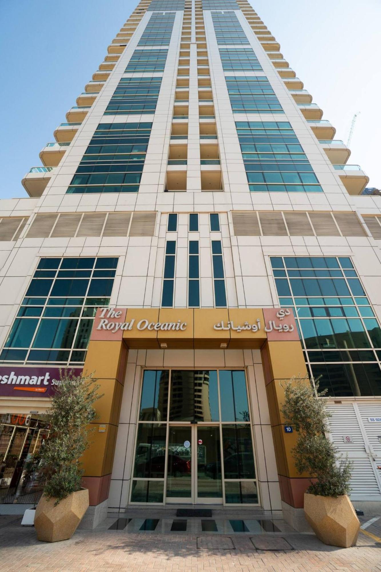 Vibrant One Bedroom In Jbr Apartament Dubai