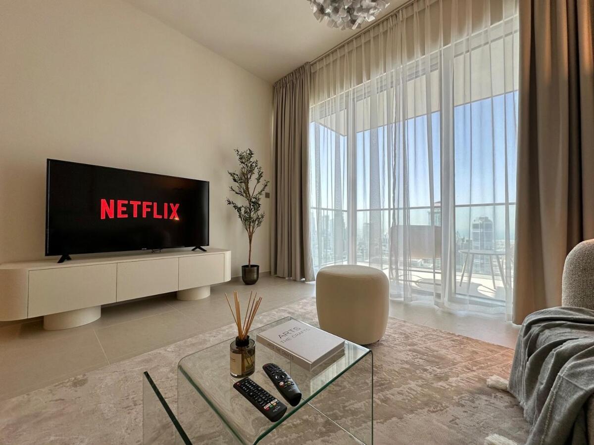Apartment Dar Vacation -stylish And Modern 1bdr, Near Burj Khalifa