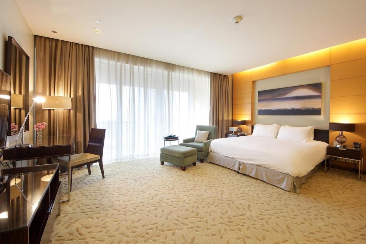 Appartement Partial Burjkhalifa View From Balcony In Mall-studio King Bed *
