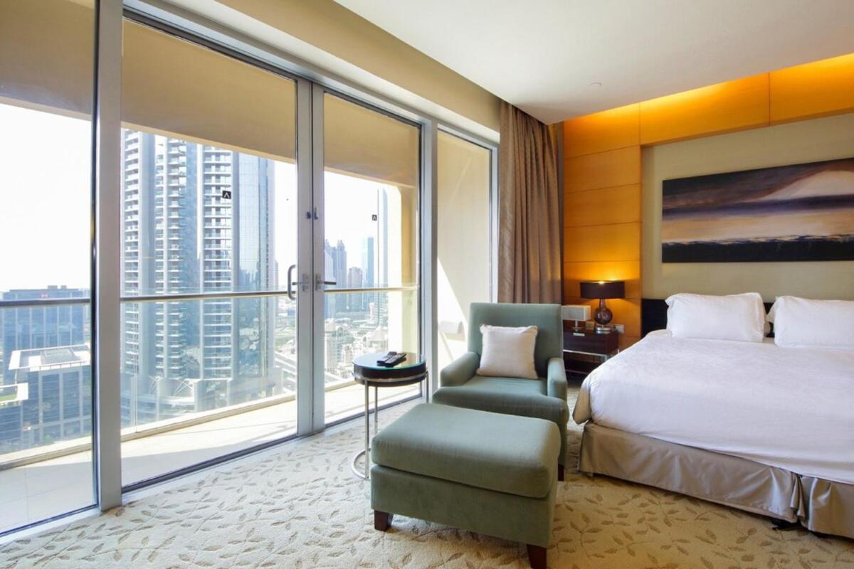Partial Burjkhalifa View From Balcony In Mall-studio King Bed *