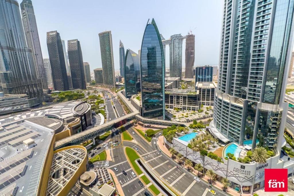 Appartement Partial Burjkhalifa View From Balcony In Mall-studio King Bed
