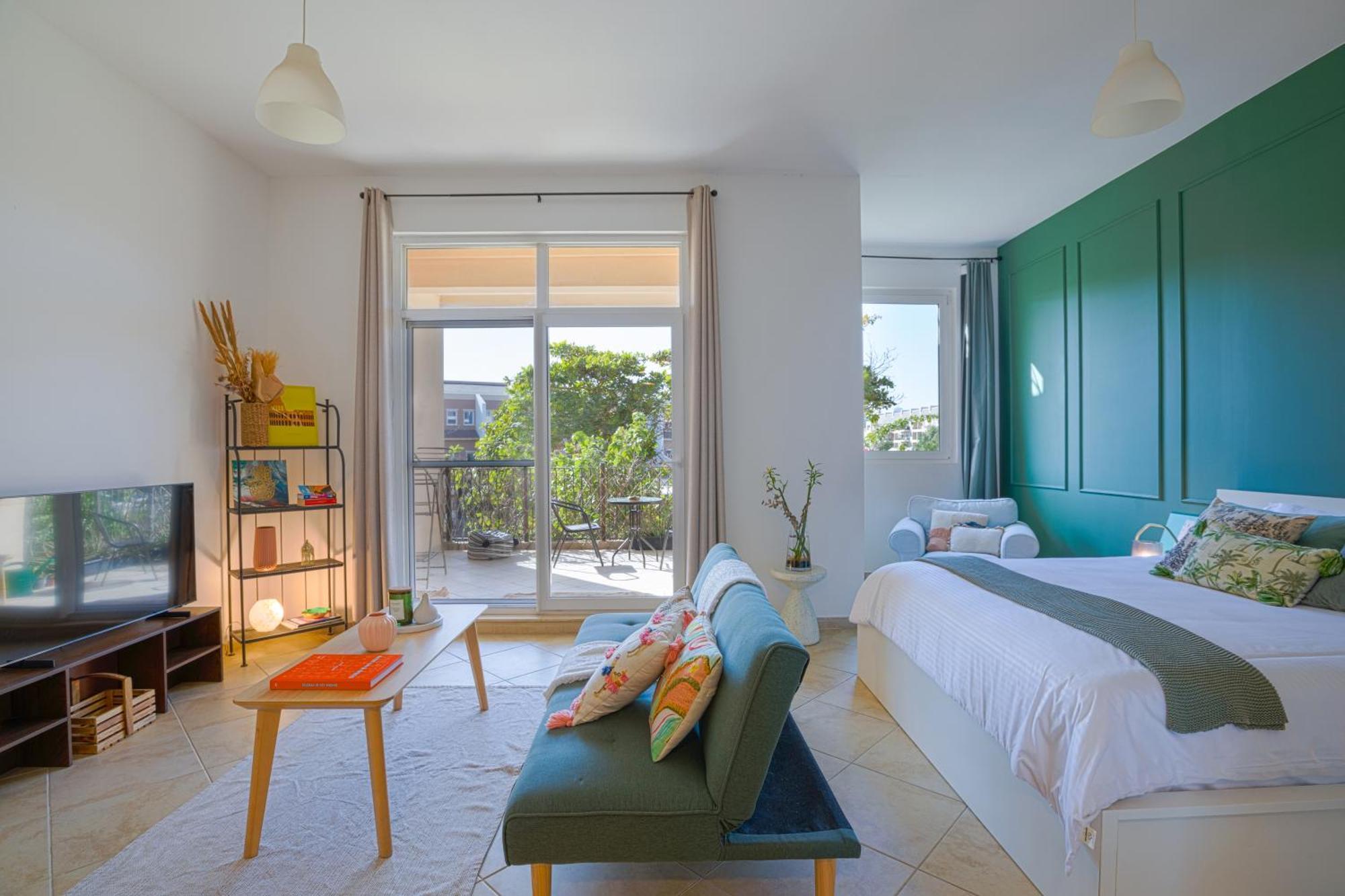 Apartemen Spacious In A Oasis
