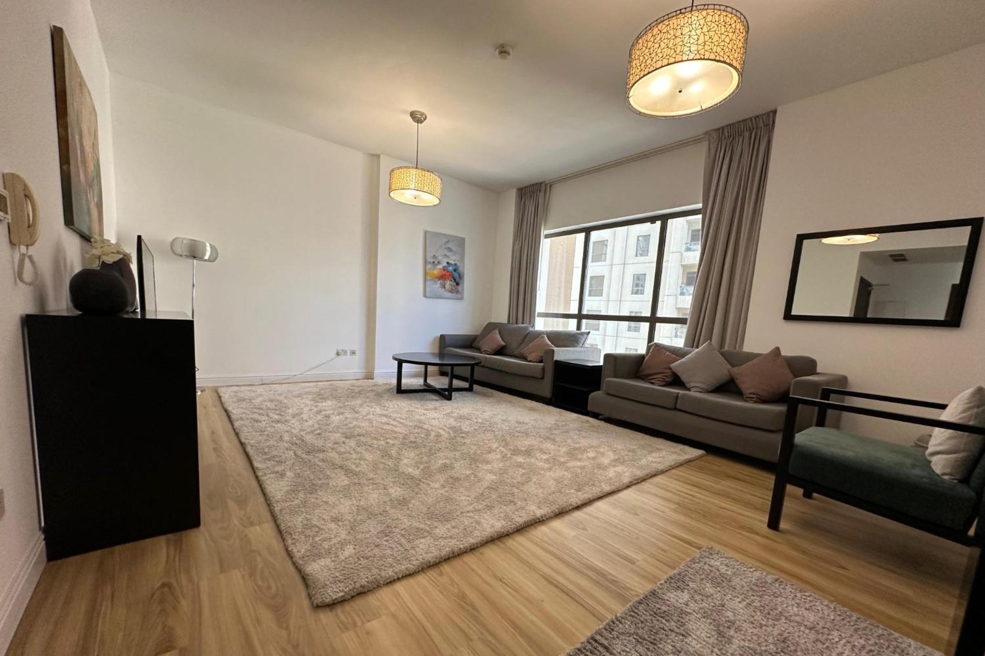 Apartment 3-bedroom In Jbr, Shams 1 *