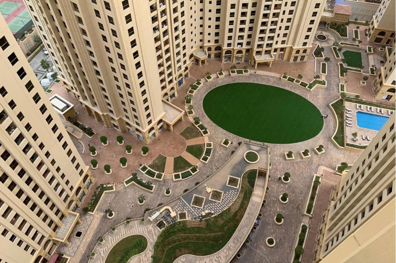 Habitación en casa particular Star - Walk Jbr