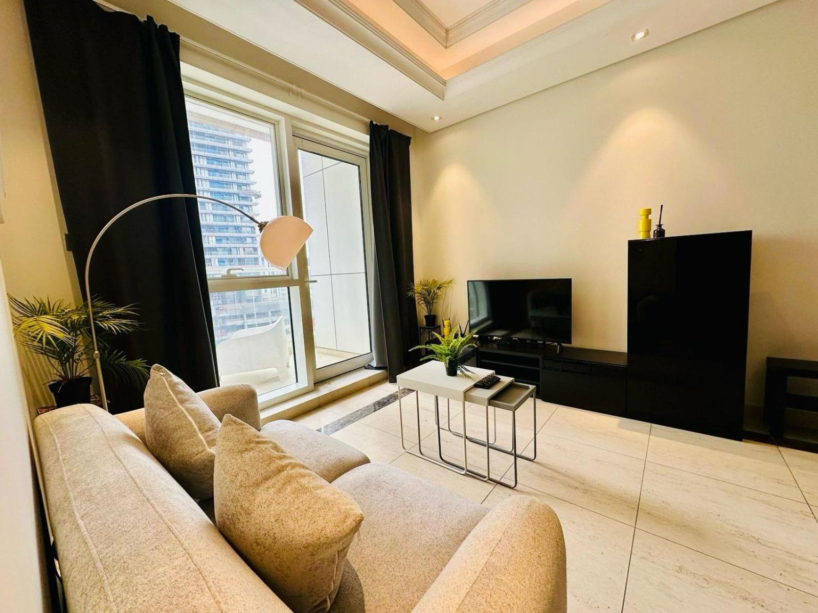 1br + Maid In Downtown Dubai