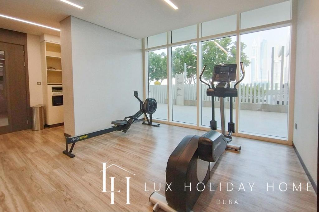 Lux The Luxury Sunrise Beachfront 1 Dubai