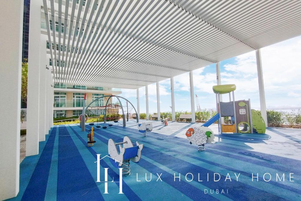 Lux The Luxury Sunrise Beachfront 1