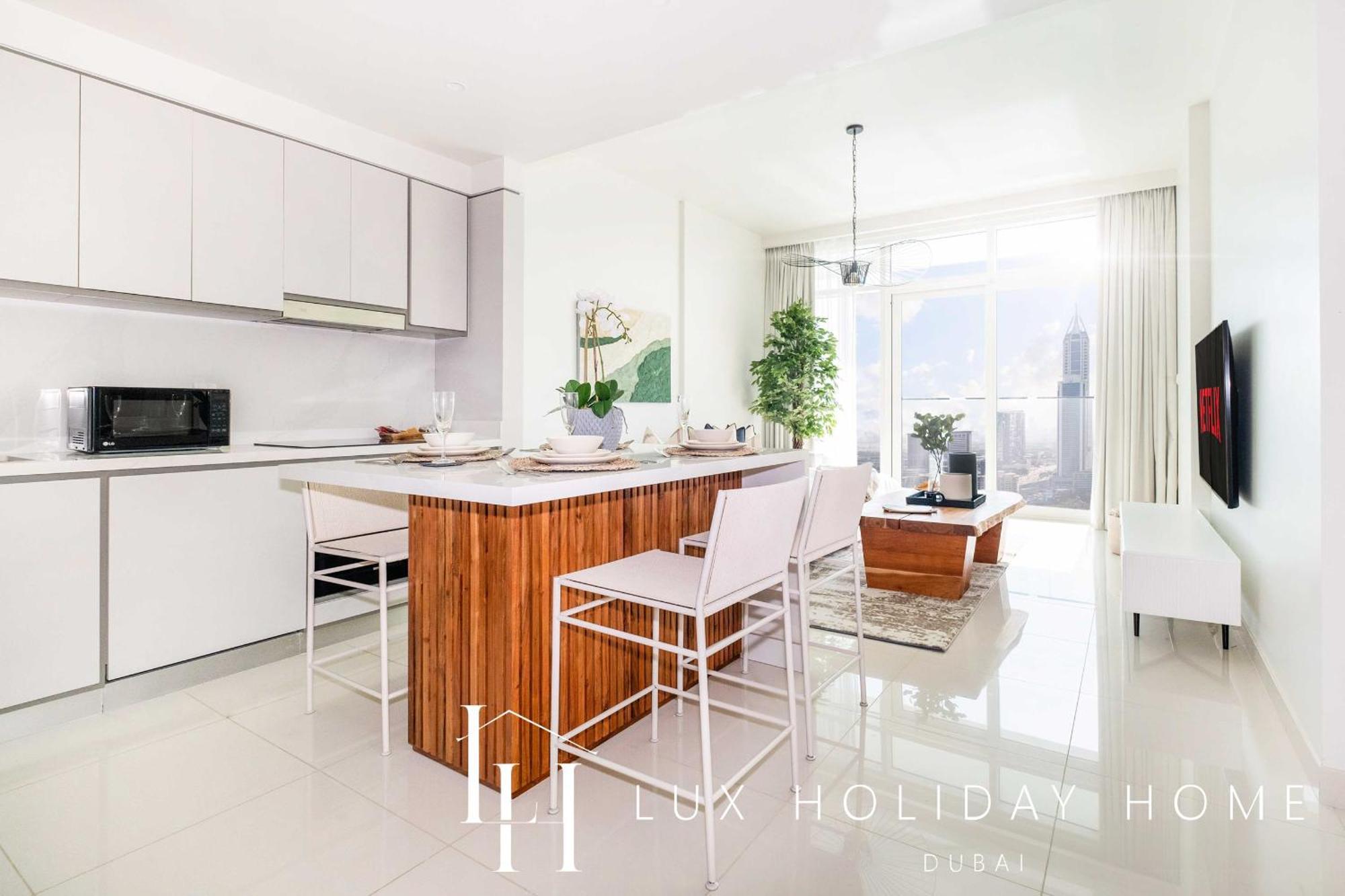 Lux The Luxury Sunrise Beachfront 1 Apartment Dubai