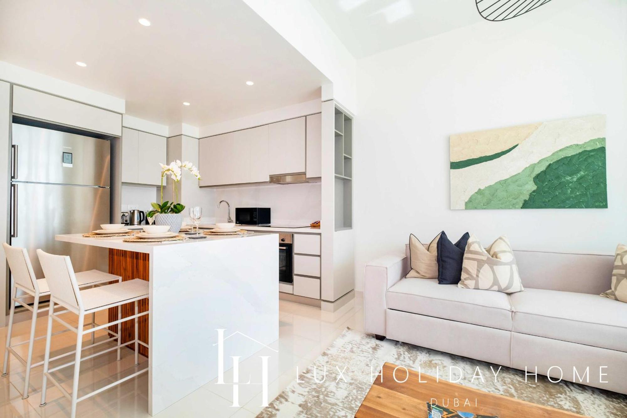 Lux The Luxury Sunrise Beachfront 1 Apartment