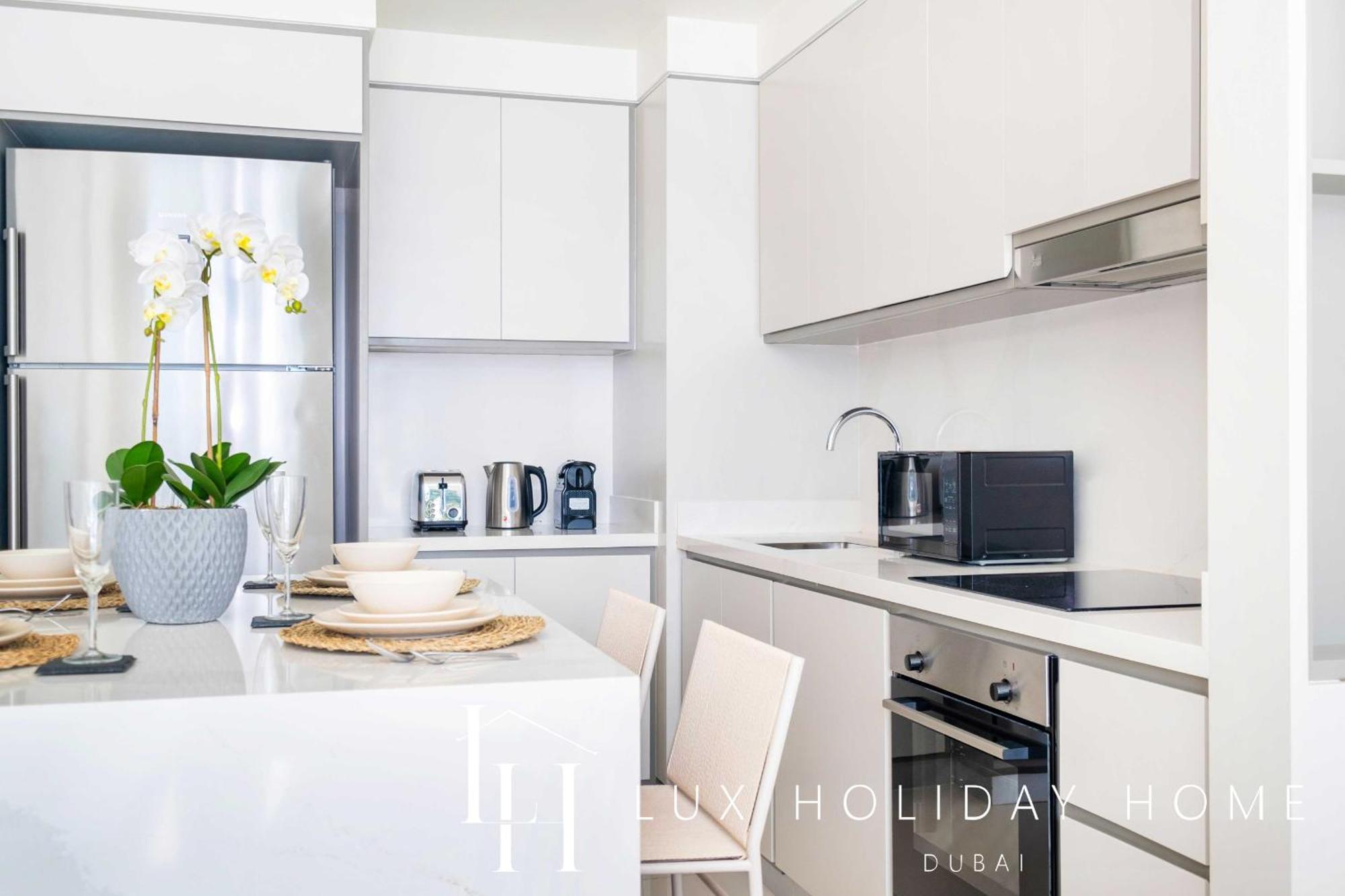 Lux The Luxury Sunrise Beachfront 1 *