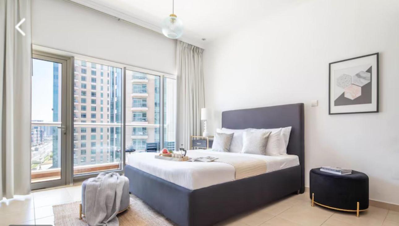Downtown Burj Al Nujoom Mall & Burj Khalifa Apartemen Dubai