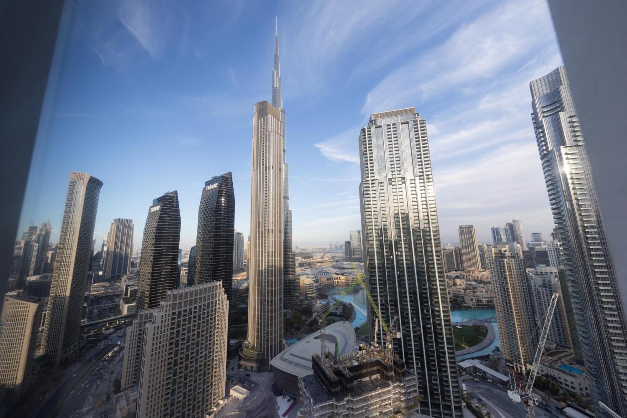 Royal 4br Burj Khalifa View Mall *
