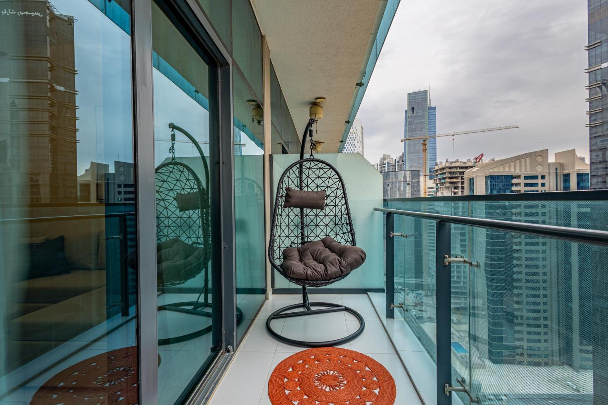 Stylish 1br Business Bay - Near Metro - Balcony With Views Appartement *
