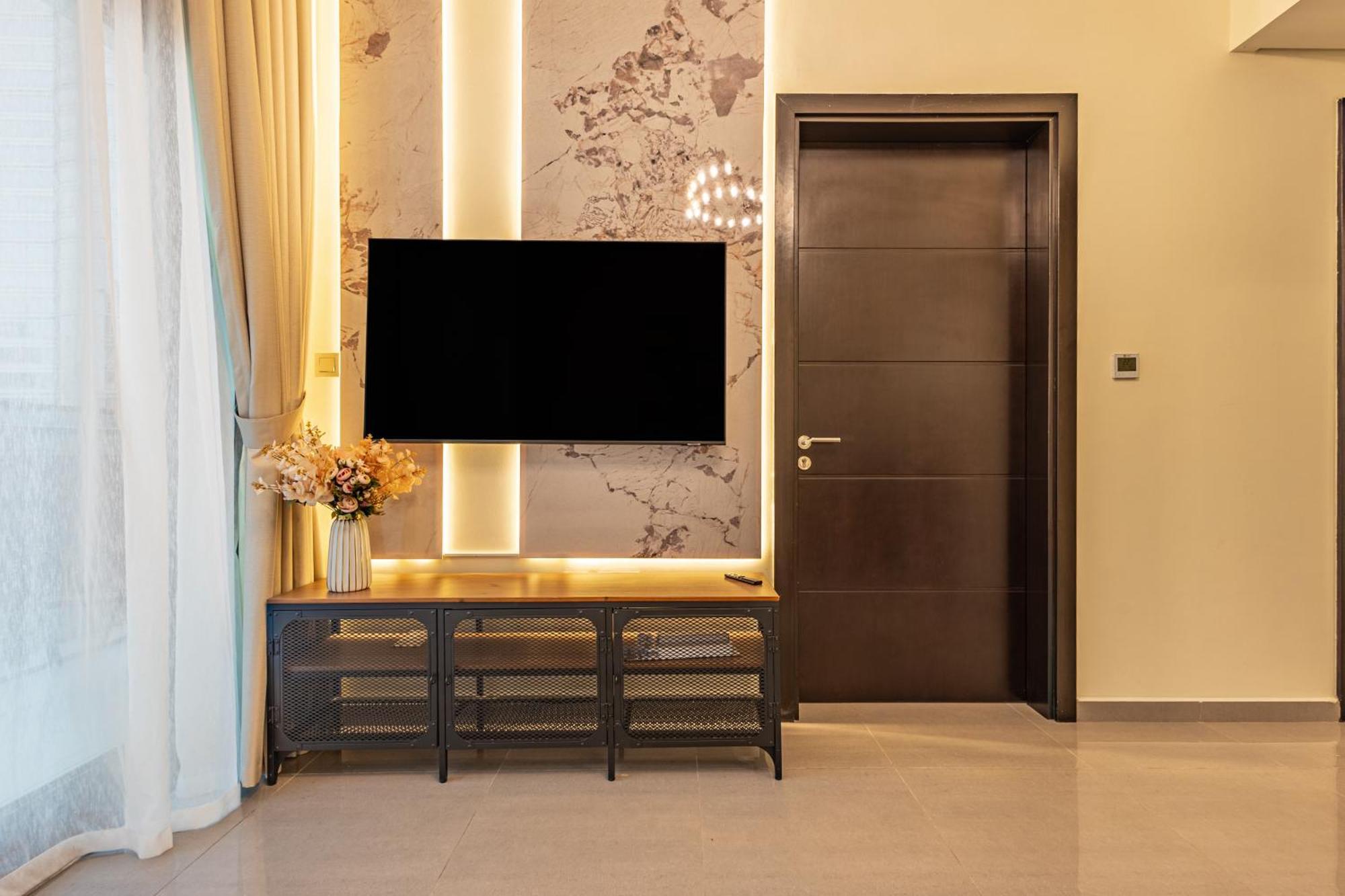 Stylish 1br Business Bay - Near Metro - Balcony With Views Appartement *
