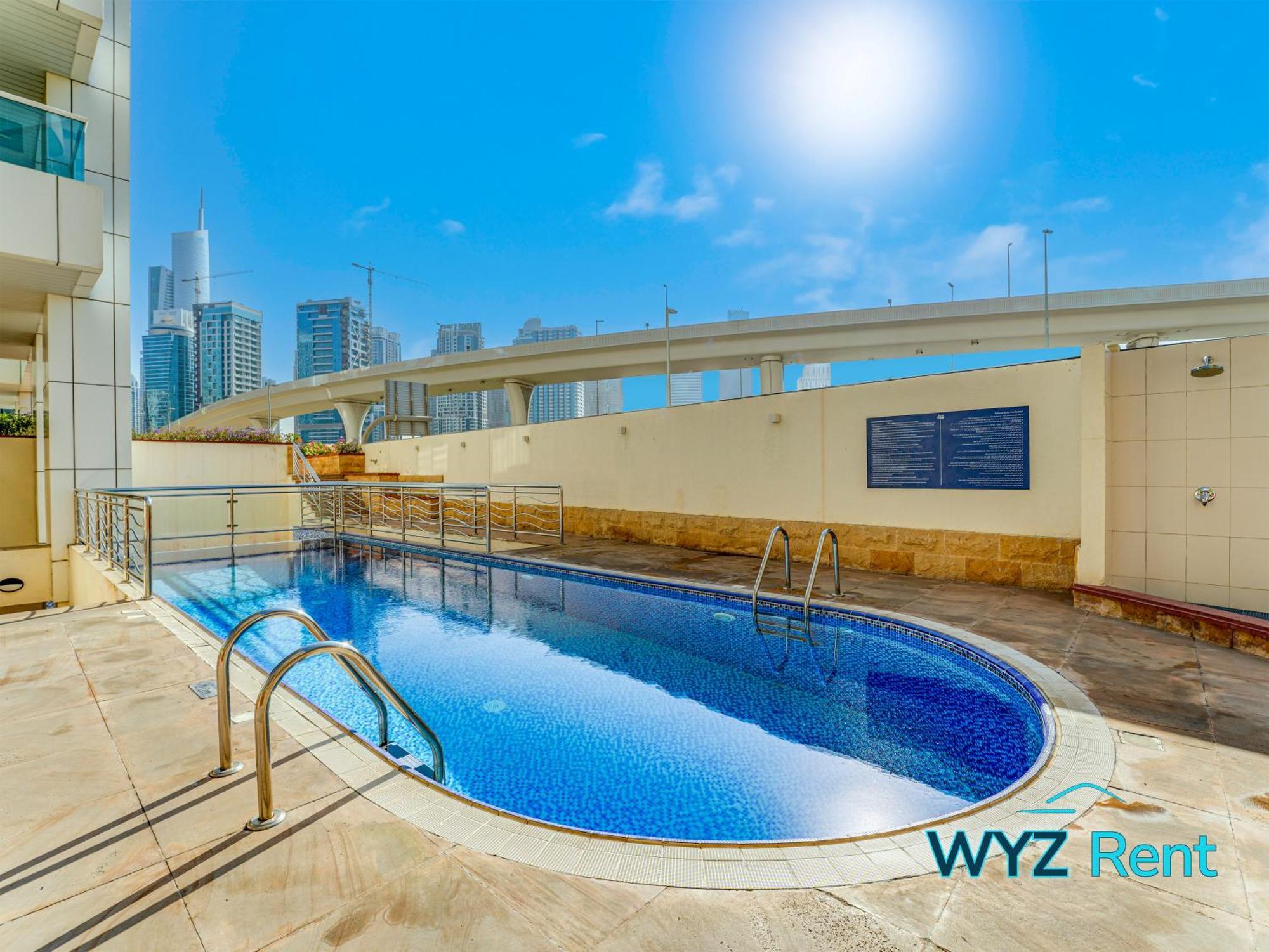 Cozy And Spacious 1br In Opal Tower, Marina View Dubaï