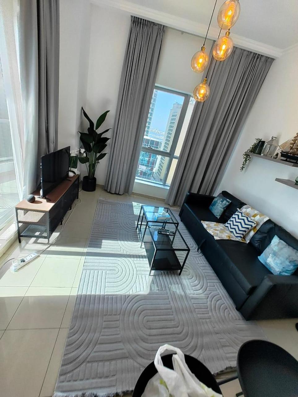Ultimate / 2 Beds / Marina Views / Location In The Heart Of Marina / Perfect Vacation