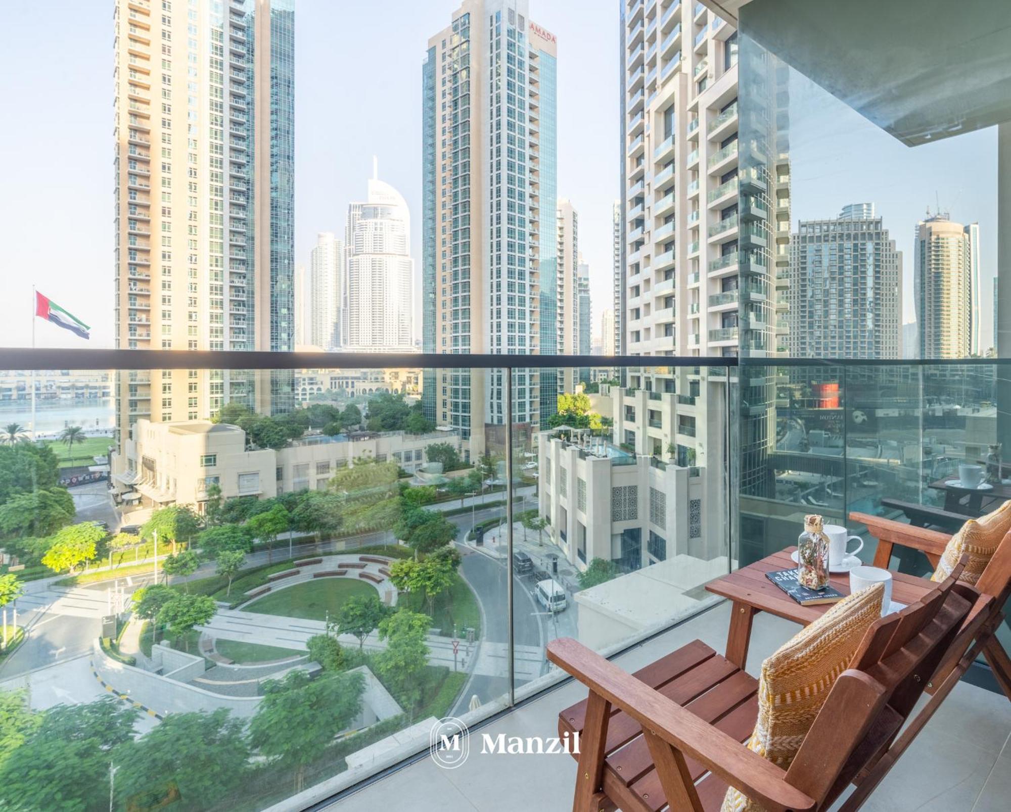 Apartamento Manzil - Stylish 2br In Downtown, Walking Distance To Burj Khalifa & Mall *