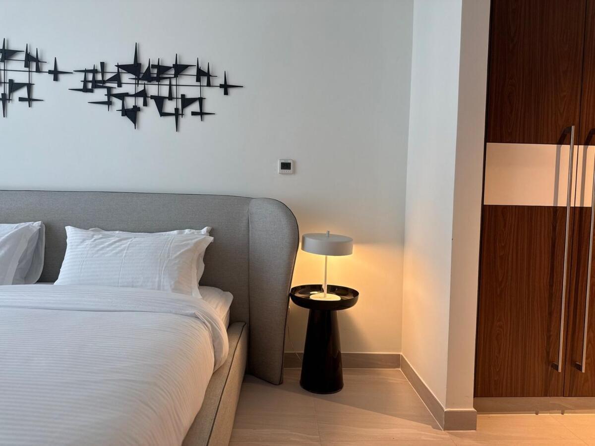 Ashri Luxe Spacious Near Metro, Frame Apartamento Dubái