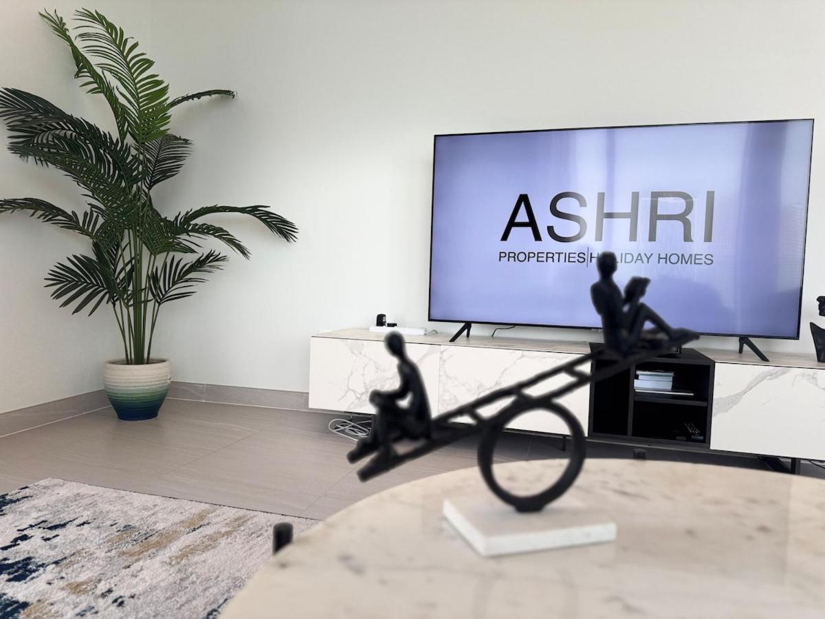Apartamento Ashri Luxe Spacious Near Metro, Frame