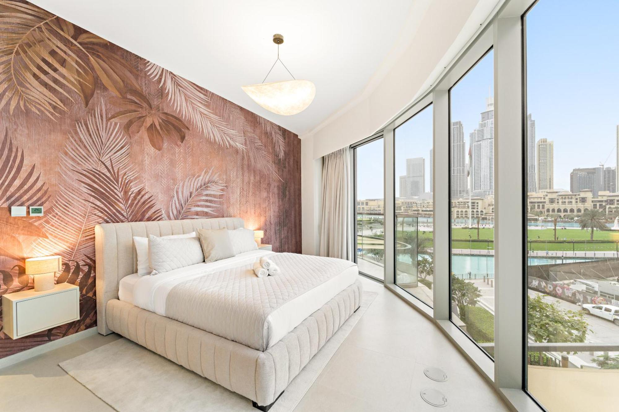 Panoramic 2br With Pool & Burj View Next To Mall Appartement Dubai