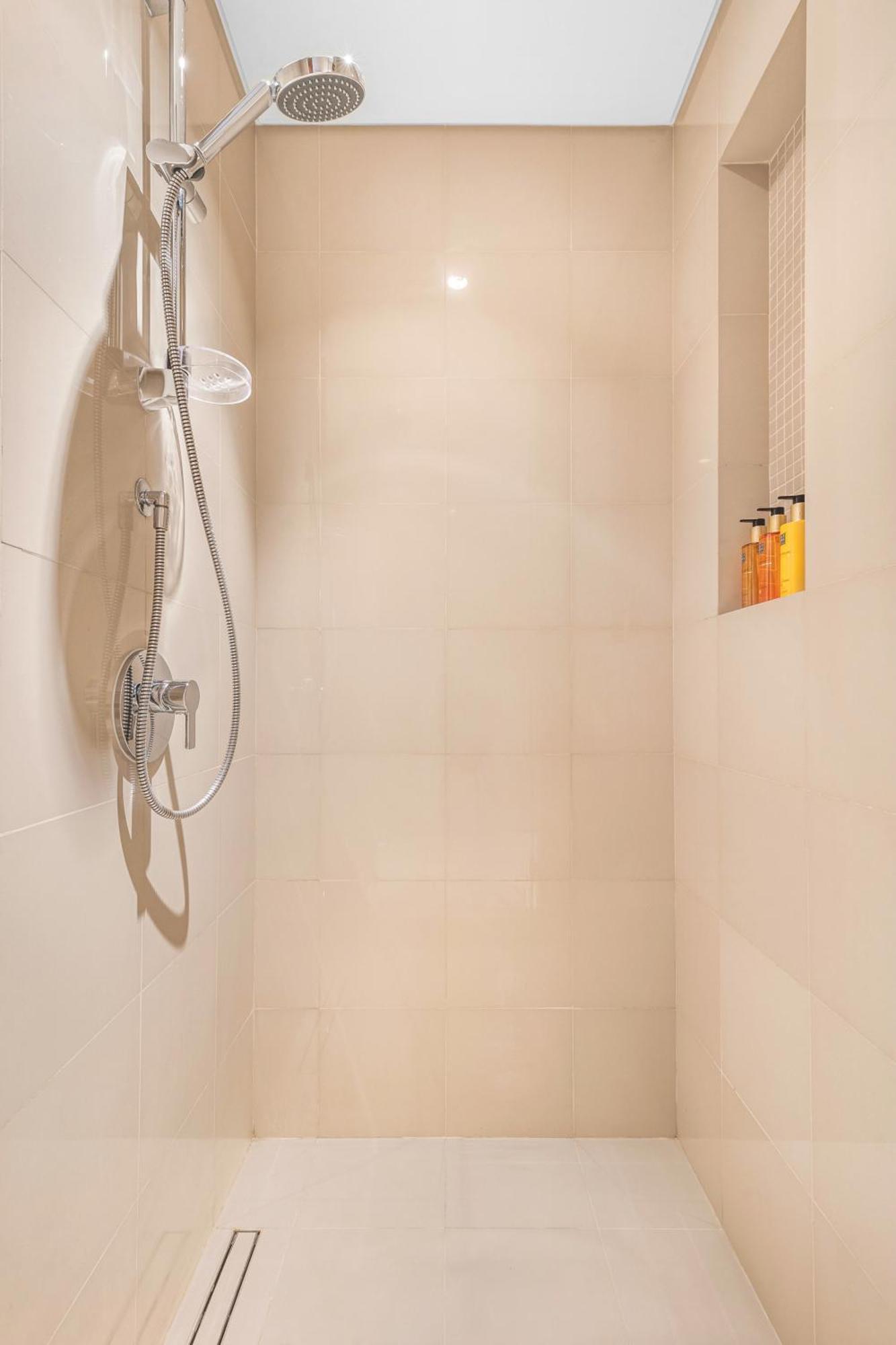 Apartamento Eden's Homes & - Boulevard Point