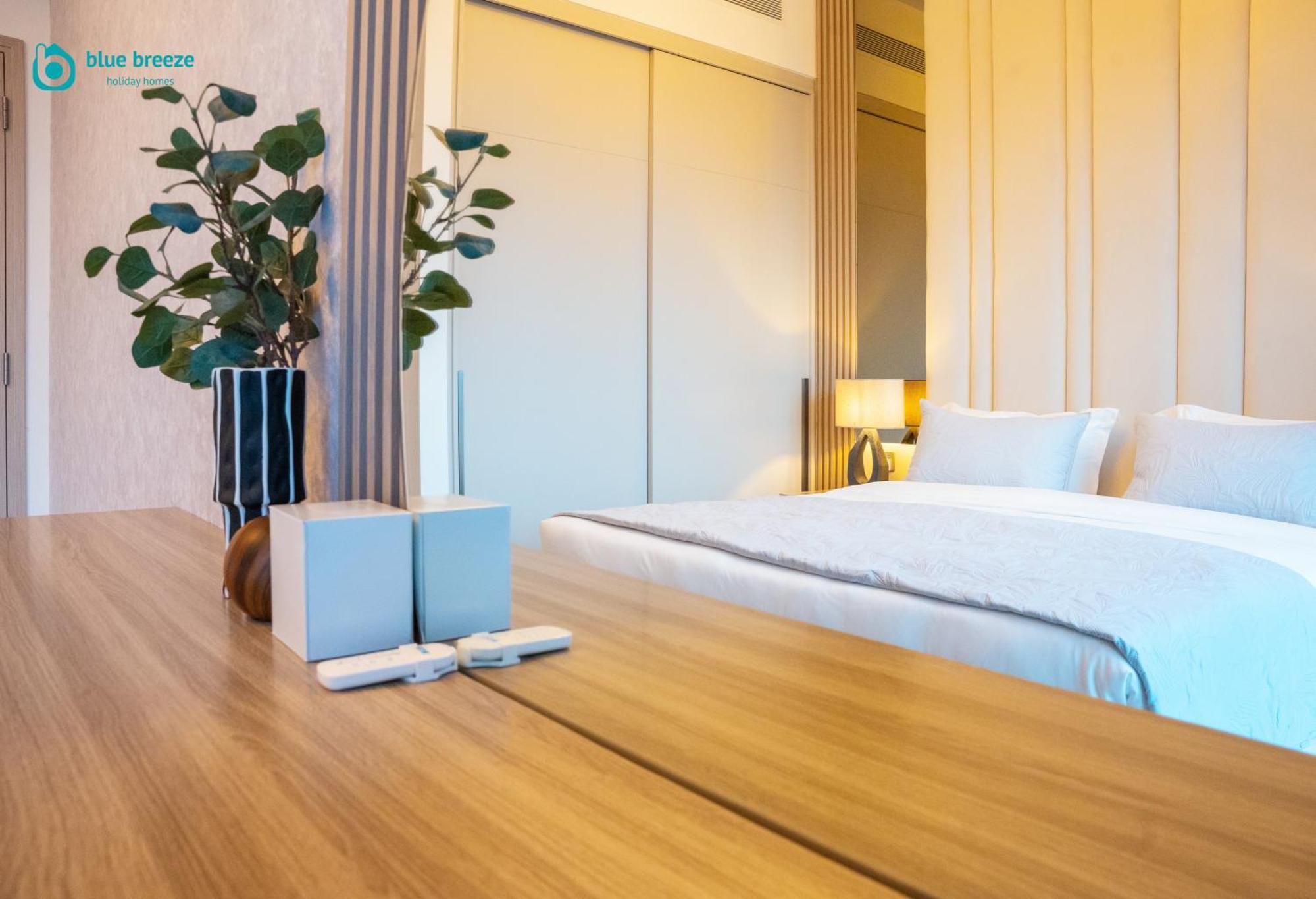 Blue Breeze - Luxury In Downtown Apartament