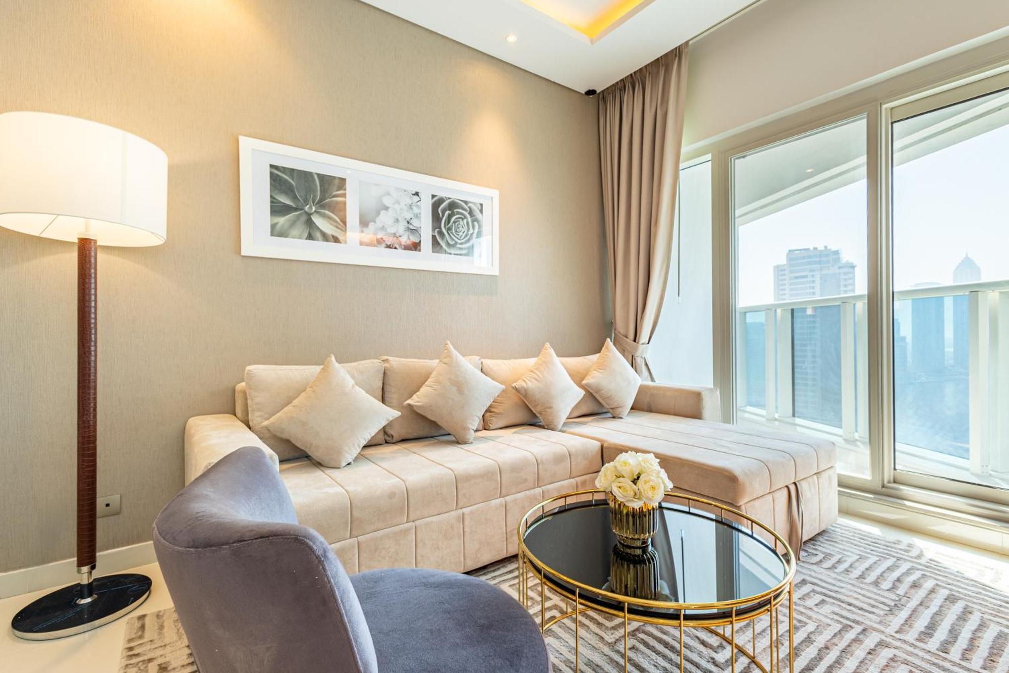 Apartamento Deluxe One-bedroom In Business Bay With Burj Khalifa And Canal View