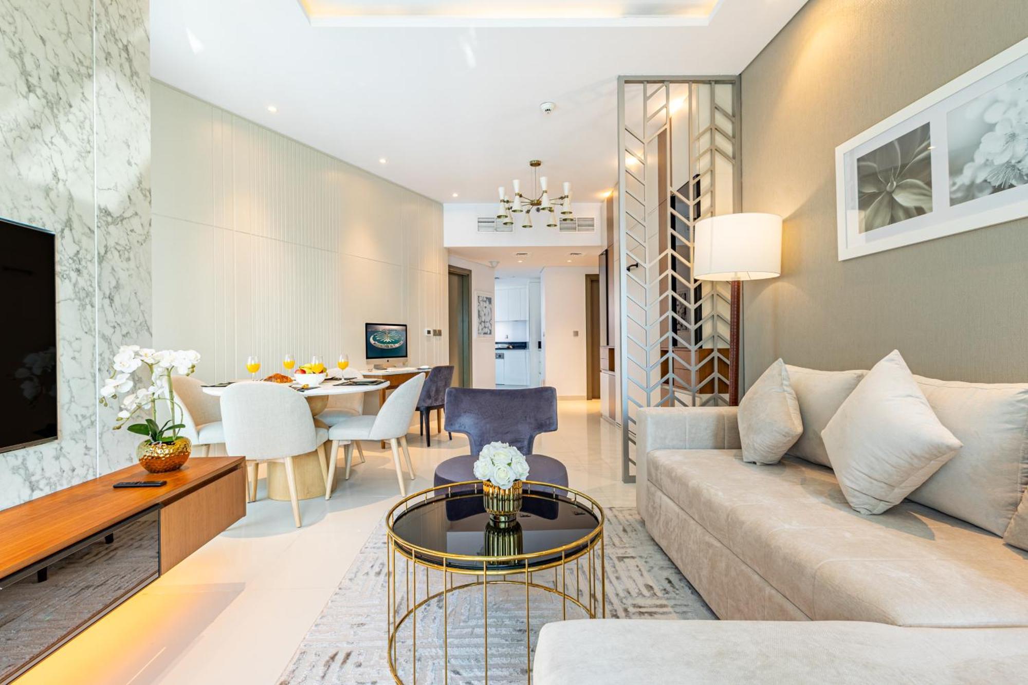 Deluxe One-bedroom In Business Bay With Burj Khalifa And Canal View * Dubái