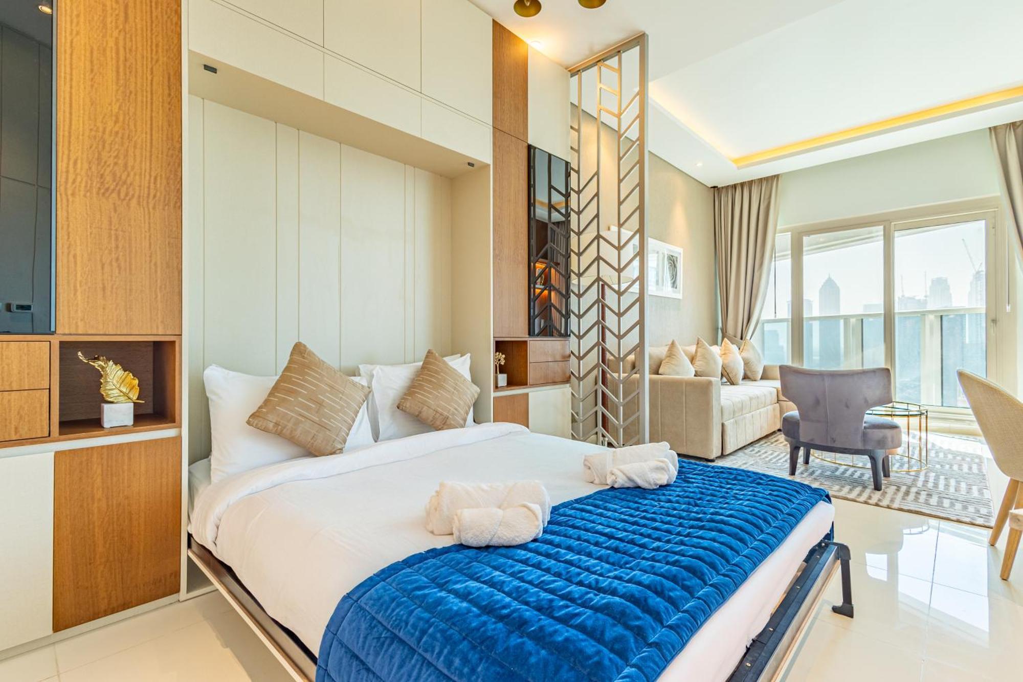 Apartamento Deluxe One-bedroom In Business Bay With Burj Khalifa And Canal View