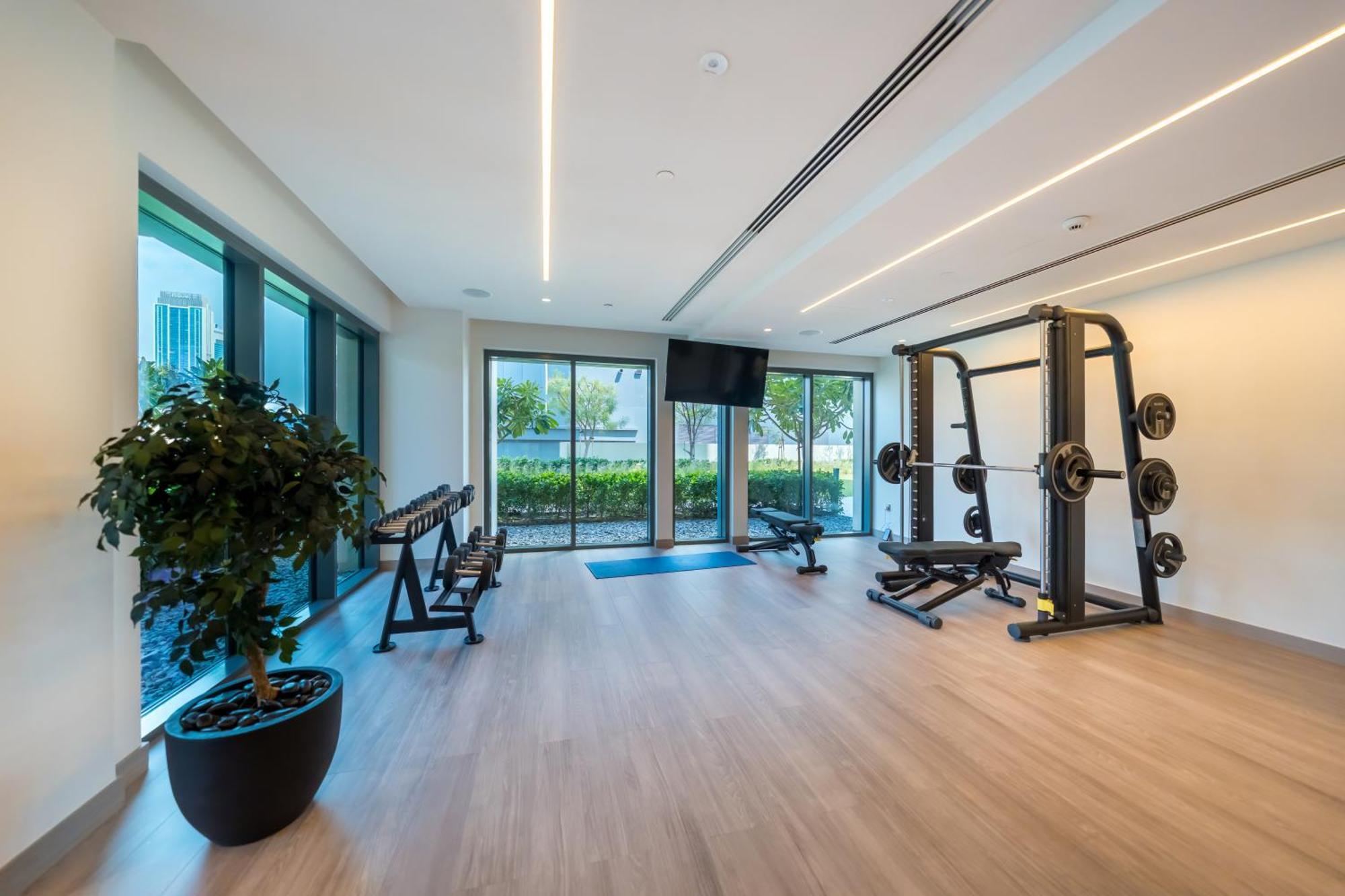 2bdr Led Side Burj Khalifa Views Opposite Mall Apartment *