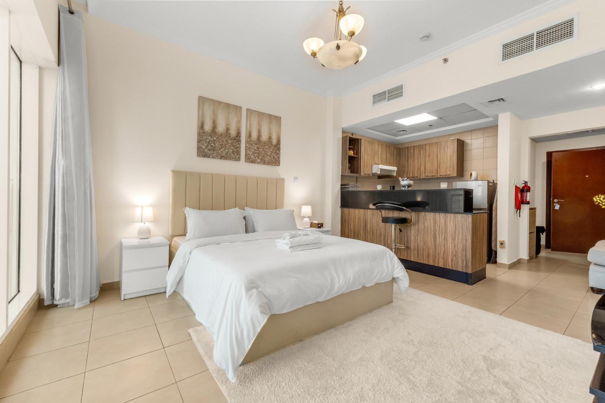Downtown Burj Al Nujoom Mall & Burj Khalifa Apartemen Dubai