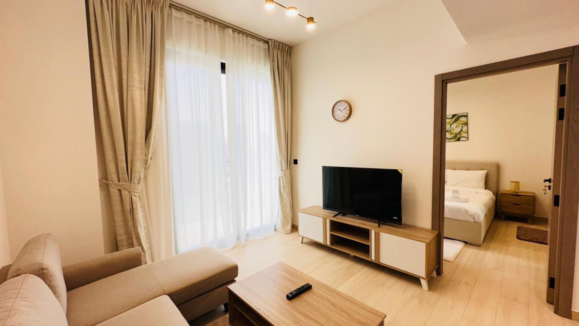 Hospedagem domiciliar Oyo 1288 Fully Furnished 1bed @jvc
