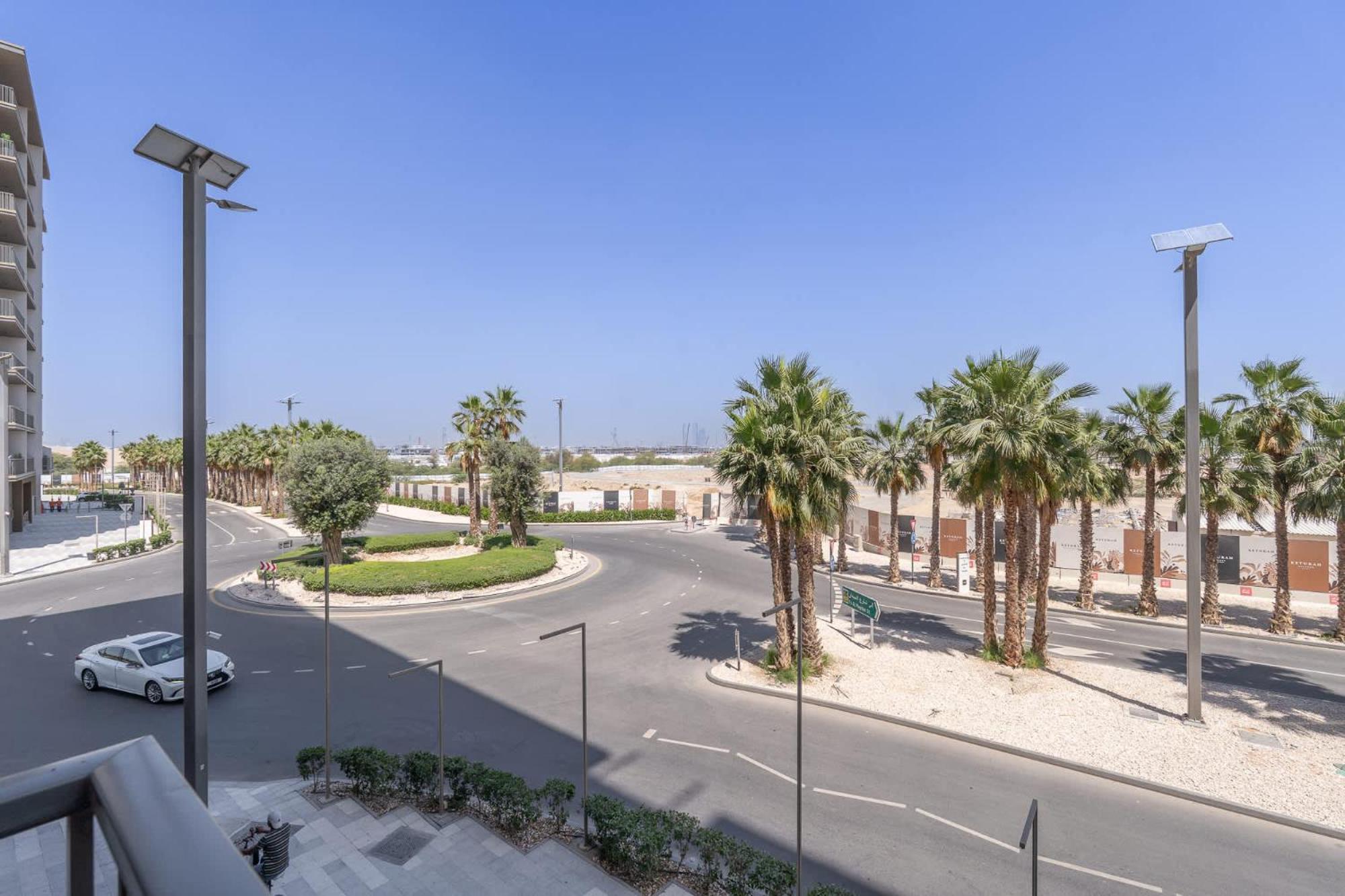 Modern And Stunning In Mag 910 Mbr Appartement Dubaï