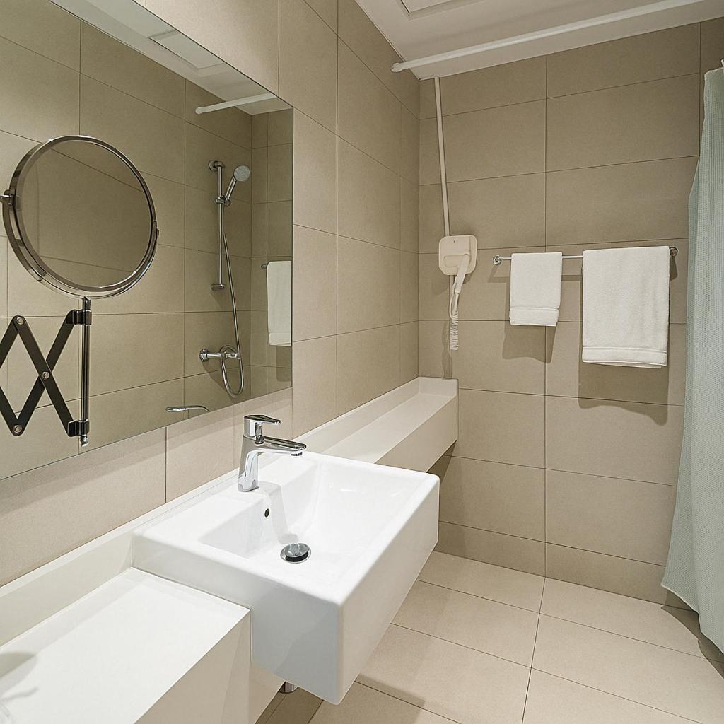 Special Offer One Bedroom At Azizi Riviera Apartamento Dubái