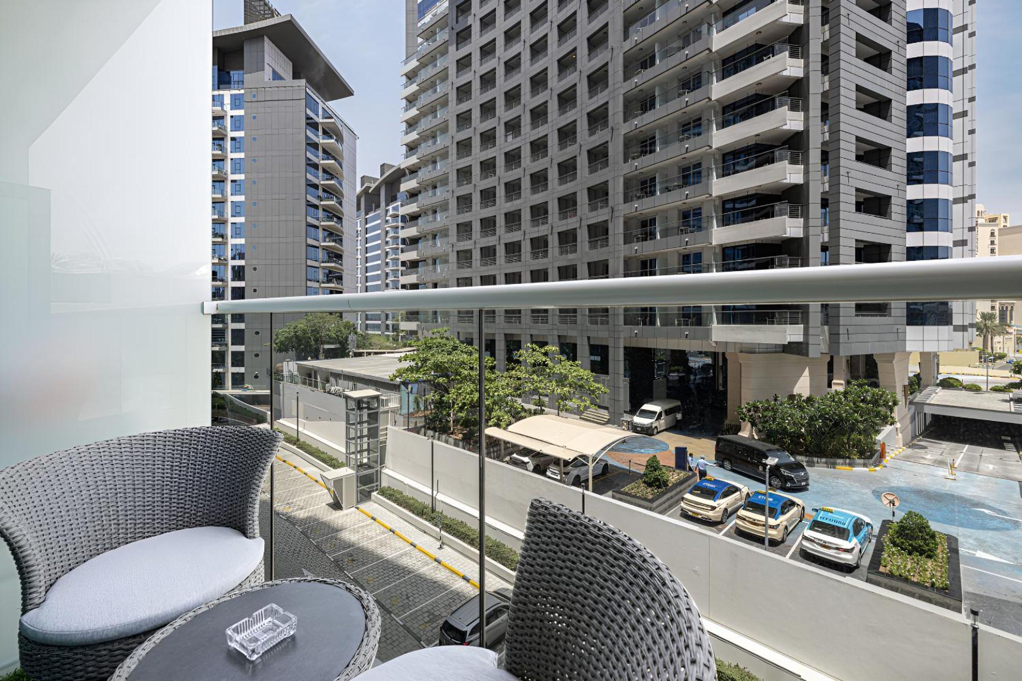 Palm Jumeirah - Luxe Infinity Pool I Direct Access * Dubaï