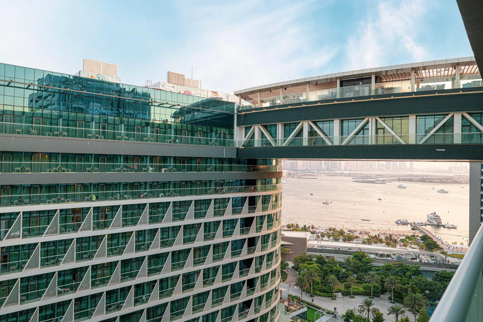Appartement Palm Jumeirah - Luxe Infinity Pool I Direct Access Dubaï