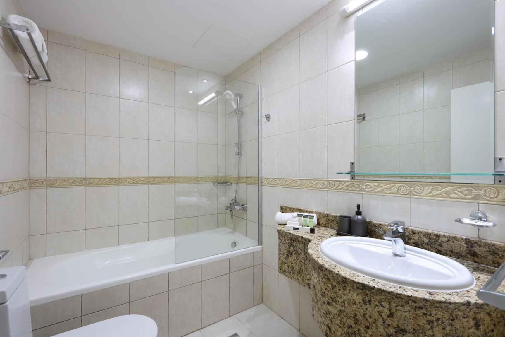 Livbnb - 3bhk With Sea And Palm Views * Dubai